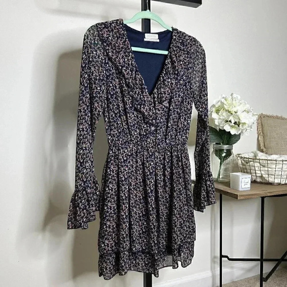 Urban Outfitters Floral Navy Blue Dress - Extra Small - Ruffle Neck and Sleeves - Picture 1 of 11
